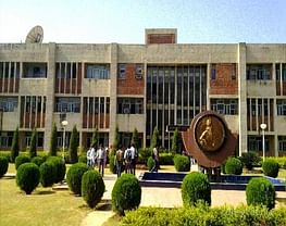 Guru Nanak College for Women