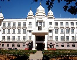 Sri Devaraj Urs Medical College