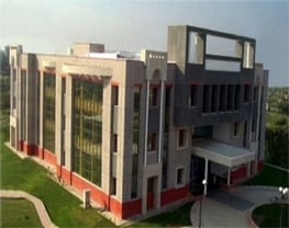 School of Management and Information Sciences, CSJM University - [SMIS]