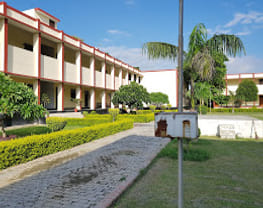 Pt. Tripurari Mishra Adarsh Pharmacy College