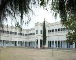 Gurukul Mahila Arts & Commerce College