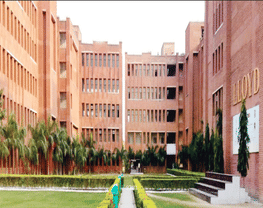 Lloyd Law College
