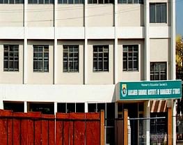 Abasaheb Garware Institute of Management Studies - [AGIMS]