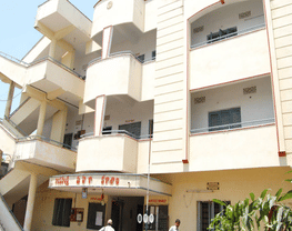 Rajamahendri College For Women