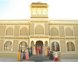 Inter National Institute Of Fashion Design - [INIFD]