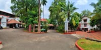 Bhavan's College Of Arts and Commerce