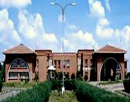 Lakshmipuram College of Arts and Science