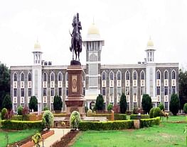 Arts and Commerce College