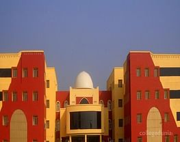 Raiganj Surendranath Mahavidyalaya