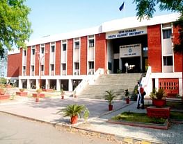 Smt Kusumben Kadakia Arts and Commerce College