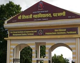 Shri Shivaji College