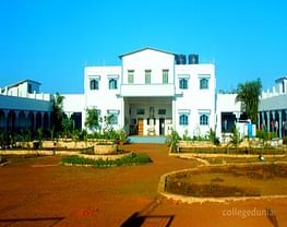 Abasaheb Marathe Arts and New Commerce Science College