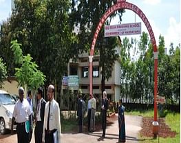 MES’s M.M. Arts and Science College