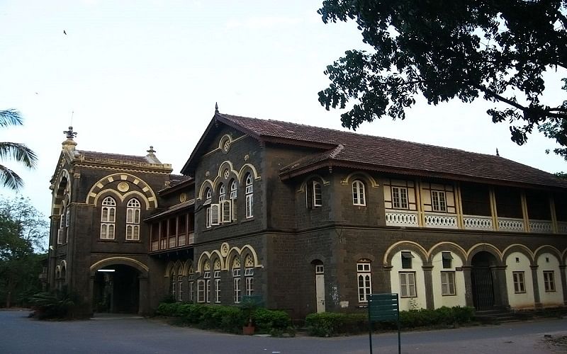 Fergusson College, Pune Courses & Fees 2023-2024