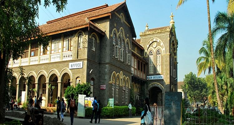 Fergusson College Pune: Ranking, Courses & Fees, Admissions, Placements,  Scholarships
