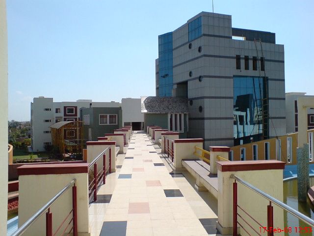 KIIT School Of Law Bhubaneswar: Courses, Fees, Placements, Facilities ...