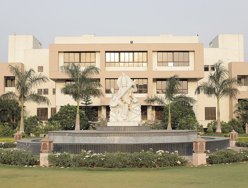 DY Patil International University: Courses, Fees, Placements ...