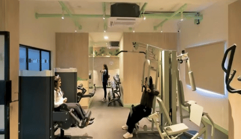 JIM INDORE GYM