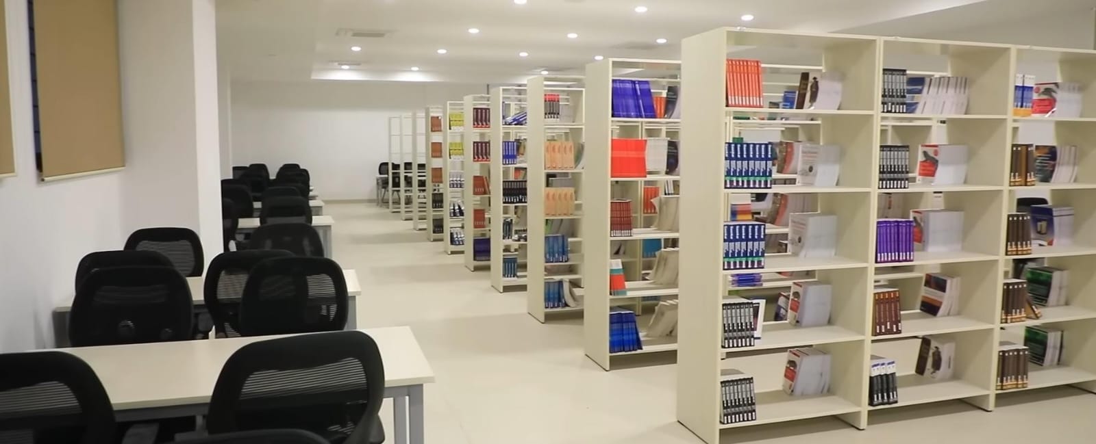 Shiv Nadar University Library