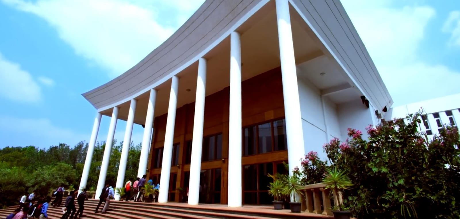 Alliance University Library