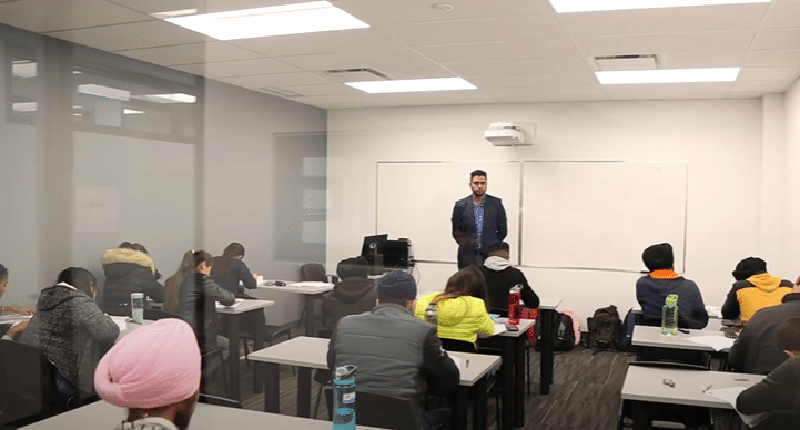 Yorkville University 2024: Ranking, Courses, Fees, and Placements