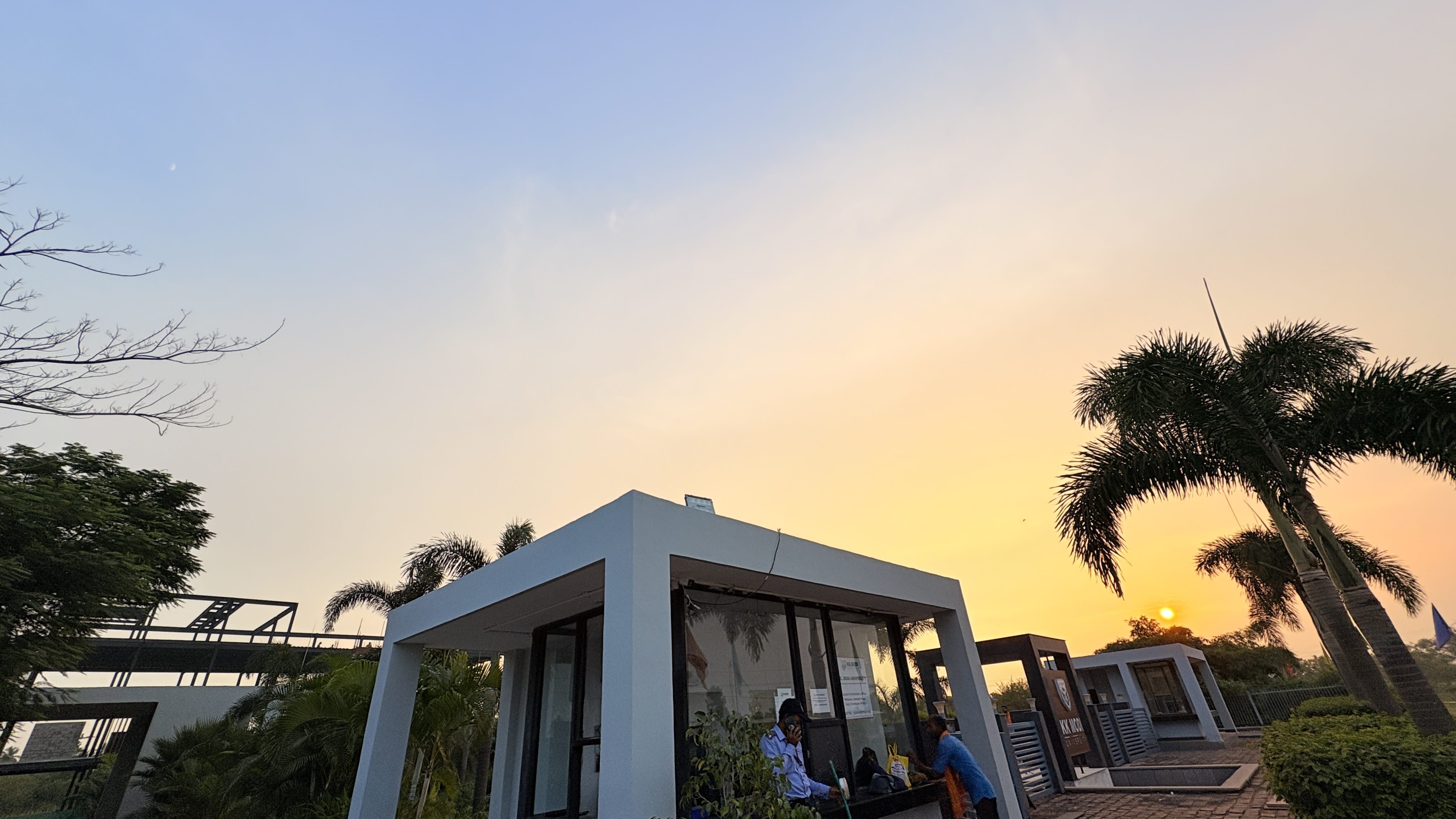 KK Modi University Bhilai Campus photo (5) by Ghitrachi Devi Dunail